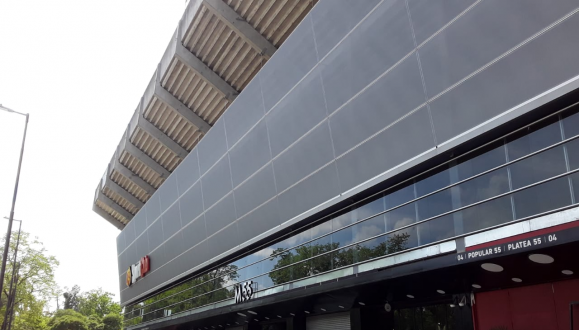 Estadio Estudiantes de La Plata, Montaje de Fachada